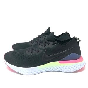 Nike Epic React Flyknit 2 Pixel